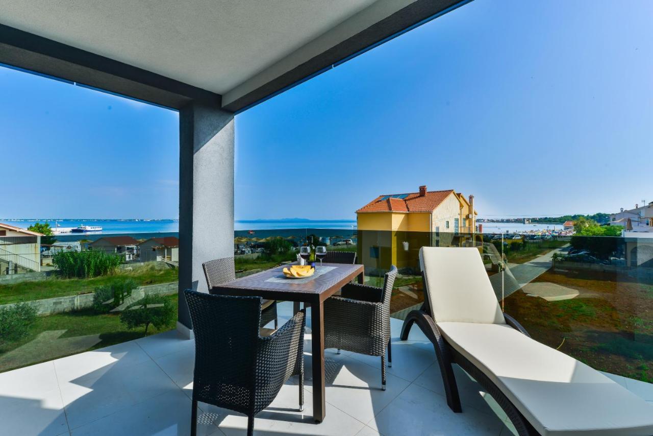 Apartment Mirakul Vir